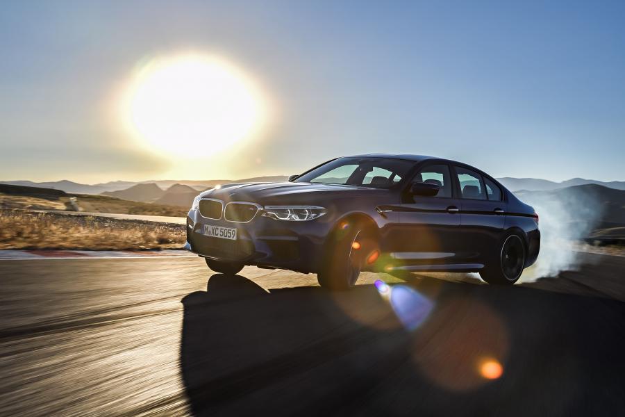  BMW M5 (F90) 2018 года  (WW) (фото 7 из 59)